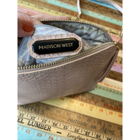 Madison West Small Pink Zip Up Leather Shoulder Chain Bag Gold Hardware - Picture 9 of 11